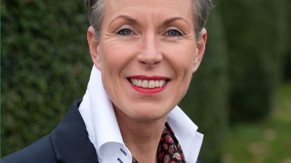 PERONNE KNAPEN:NEDERWEERT:21DEC2013- Kandidaat bij de gemeenteraadsverkiezingen in 2014 voor het CDA in Nederweert. Fotograaf Dirk Hol, naamsvermelding verplicht.