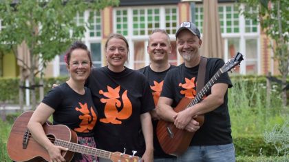 Reintje-en-haar-Voskes-speelt-Sinterklaasliedjes