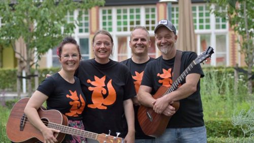 Reintje-en-haar-Voskes-speelt-Sinterklaasliedjes