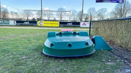 Robotmaaier-Merefeldia-Nederweert-1