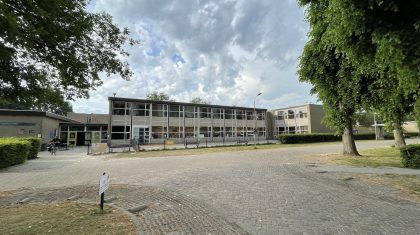 School-voor-Oekraiense-kinderen-op-kazerneterrein-in-Weert School-voor-Oekraiense-kinderen-op-kazerneterrein-in-Weert