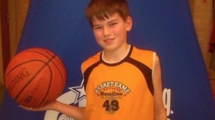 Sidney-Jetten-Jumping-Giants