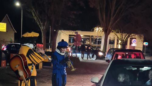 Sinterklaas-drive-Thru-Jong-Nederland-Budschop-3