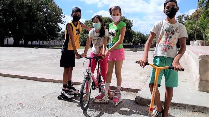 Stichting-Cuba-Adelante-stuurt-tweede-container-hulpgoederen-naar-Cuba-4