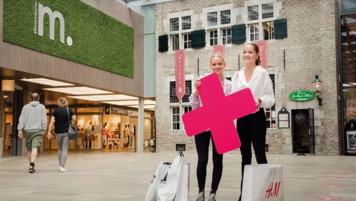 Summer-Sale-Shopping-in-Weert