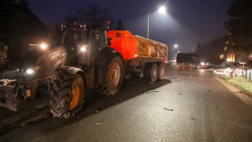 Tractor-botst-met-auto-Kruisstraat-NEderweert-Eind-1