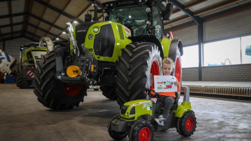 Traptractor-voor-Xeb-Janssen-Boeren-van-Nederweert-4