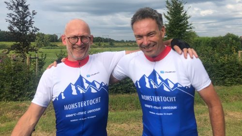 Twee-Weertenaren-fietsen-vanuit-Weert-naar-Mont-Ventoux