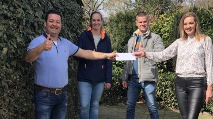 Uitreiking-tegoedbonnen-Alternatieve-Optocht-Doospel