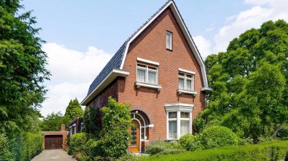 Uniek-herenhuis-te-koop-in-Ospel-Te-koop