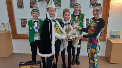 Vastelaovendjbutton-overhandigd-7