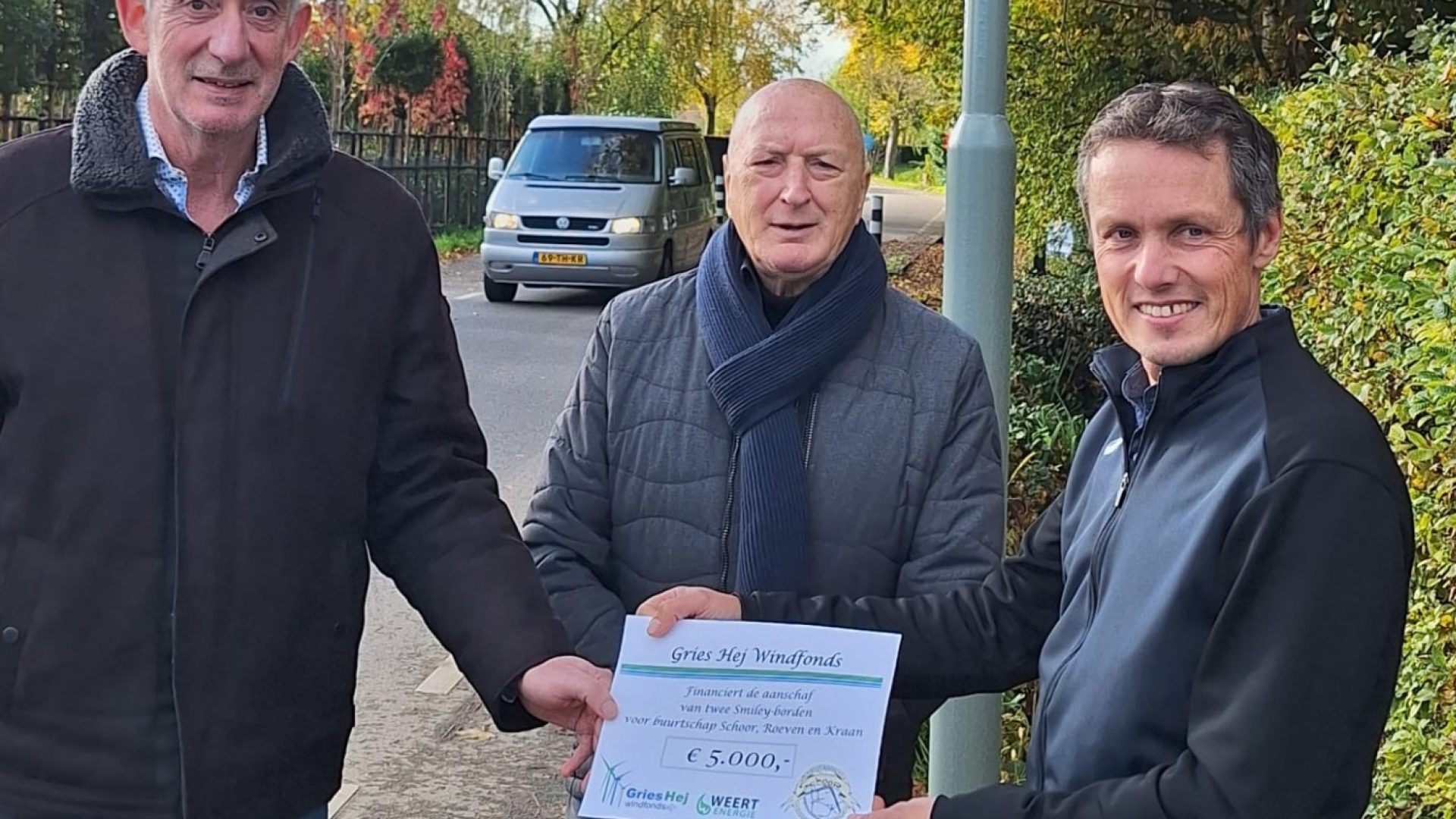 Verkeerssmileys-voor-Buurtschap-Schoor-2