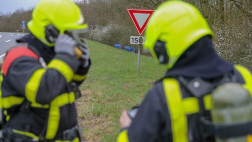 Vermoedelijk-drugsafval-gedumpt-afrit-Weert-Noord-A2-3