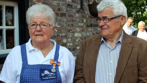 Vier-Koninklijke-onderscheidingen-in-Nederweert-003