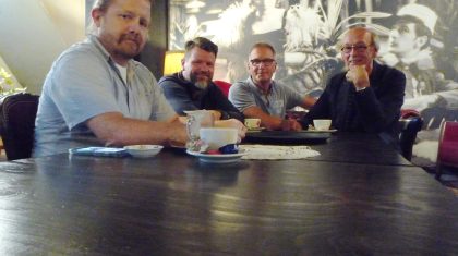 Vinyl-luister-spot-Weert