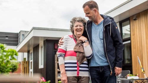 Volwassenmetouder_0793-352-voor-herhaling-mantelzorgweek