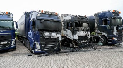 Vrachtwagenbrand-Hoofstraat-Budschop-2 Vrachtwagenbrand-Hoofstraat-Budschop-2