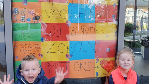 Wens-box-voor-de-bewoners-van-St-Joseph-Nederweert