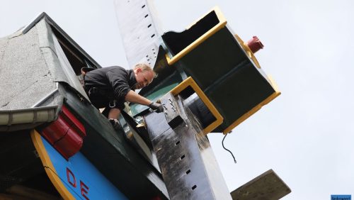 Wieken-molen-De-Korenbloem-teruggeplaatst-Henk-Roemen9