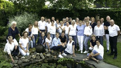 Zanggroep Young Forever uit Nederweert-Eind 1 Zanggroep Young Forever uit Nederweert-Eind 1