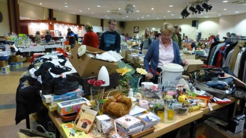 Zangvereniging-Con-Amore-Weert-organiseert-traditionele-Luikse-markt