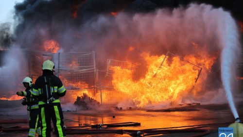 Zeer-grote-brand-Roggel-Frambozenkwekerij-4224