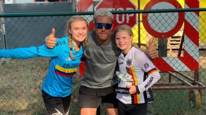 Zusjes-van-der-Velden