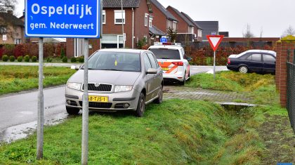 achtergelaten-voertuigen-Ospeldijk-30-12-2017-6