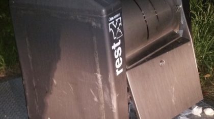 afval-container-Politie-Weert-Zuid