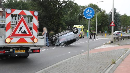 auto-over-kop-Stramproy004