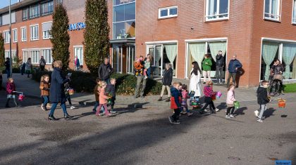 basisschool-De-Schrank-Sint-Maartensfeest-voor-de-kleuters-9-november-2023-JL-14 basisschool-De-Schrank-Sint-Maartensfeest-voor-de-kleuters-9-november-2023-JL-14