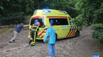 brandweer-ambulance-Boshoverheide-5398