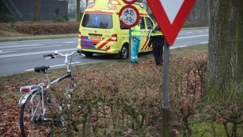 ongeval-Randweg-Noord-Weert-auto-fiets-2
