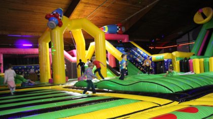 opening-E-Village-Air-World-3