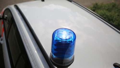 politie-auto-zwaailamp-1