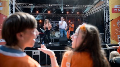 t-Zwaantje-Kingsday-op-de-nieuwe-markt-in-Weert-Johan-Horst-7 t-Zwaantje-Kingsday-op-de-nieuwe-markt-in-Weert-Johan-Horst-7